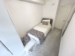 Photo 12- click for photo gallery